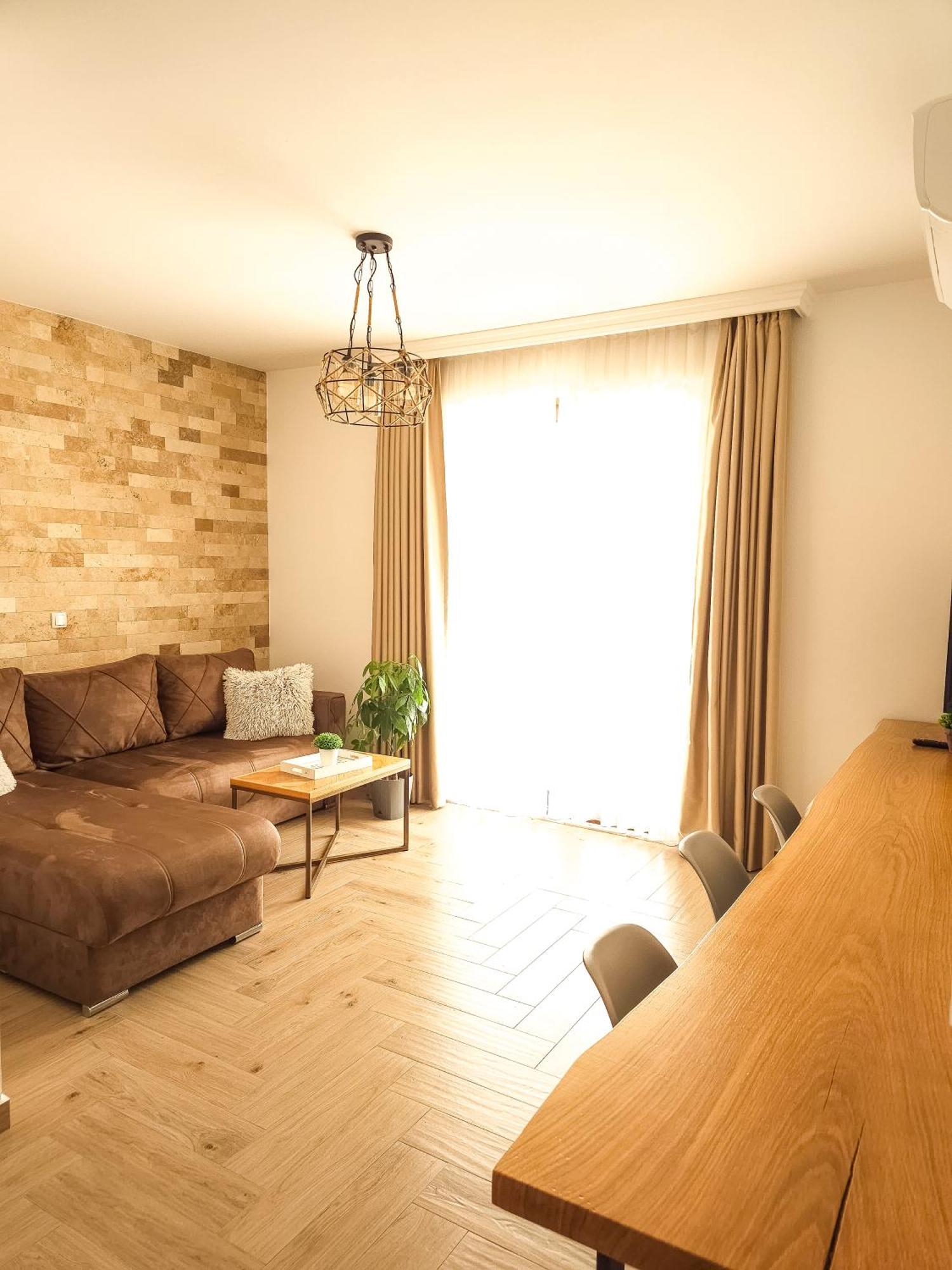 Lacasa Apartments & Restaurant أولتْسي المظهر الخارجي الصورة